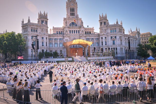 El Papa León XIV congregó más de un millón de fieles en una misa en Madrid