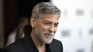 Se subasta una buena noche con George Clooney. Todo por una buena causa.