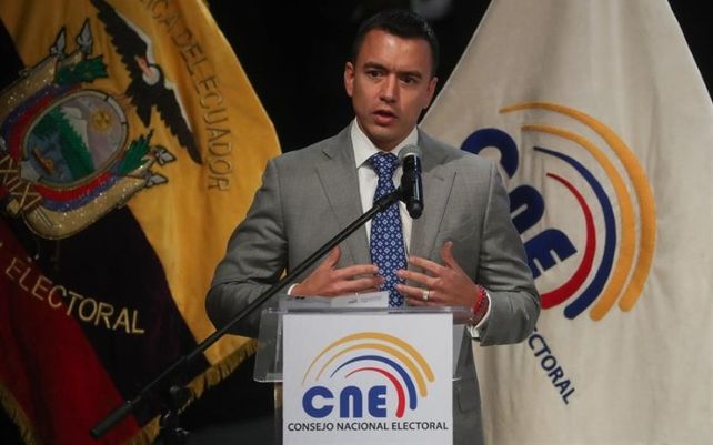 Mega operativo en Ecuador: 30 jueces, fiscales y policías detenidos por vínculos con el narco