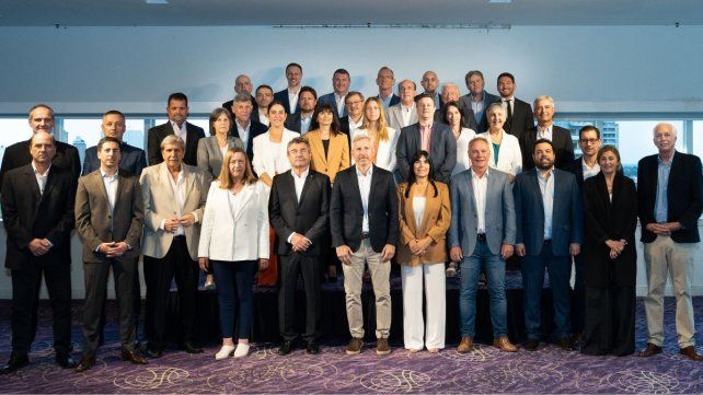 Rogelio Frigerio anunció su gabinete con algunas sorpresas