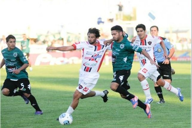 Gastón Machín tiene un pie afuera para el viernes