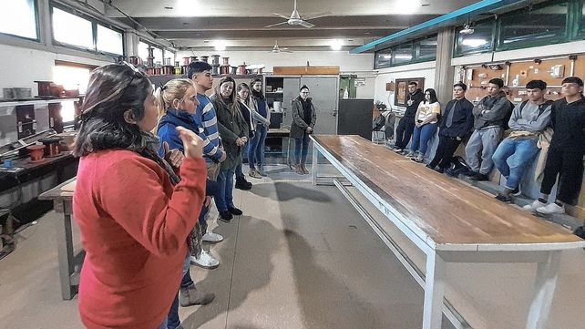 Primer día. El viernes se les dio la bienvenida a los jóvenes que se anotaron en la propuesta educativa.