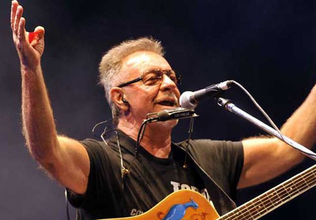 Se postergó para el lunes el show de luces y recital gratuito de León Gieco en el hotel UNL-ATE