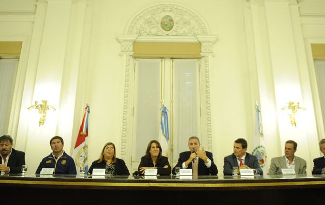 Juntos por los chicos. Autoridades municipales