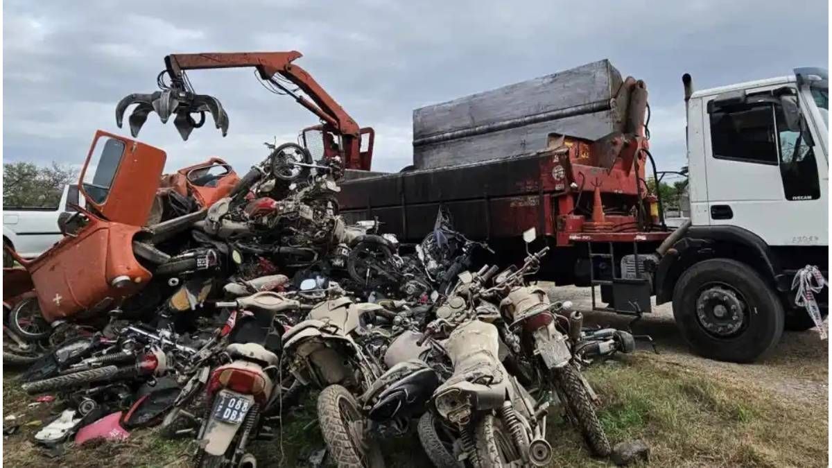 Crespo: compactaron 266 vehículos retenidos en operativos de control entre 2020 y 2025