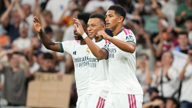 Real Madrid doblegó a Rayo Vallecano y trepó a la cima de La Liga de España