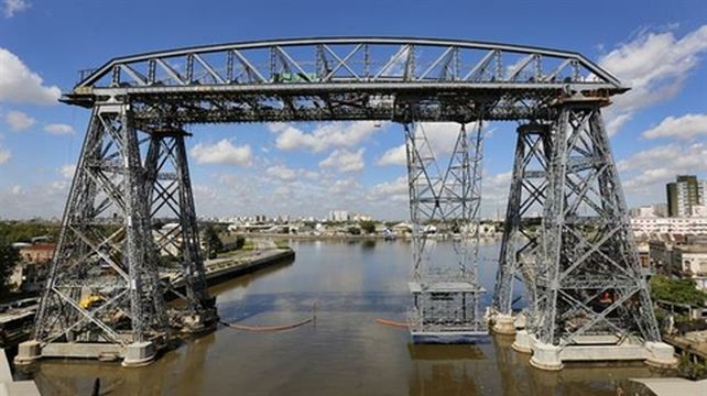 postal. El puente sobre el Riachuelo es un ícono porteño.