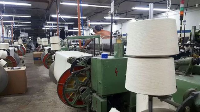 La industria cayó un 5,7% en julio