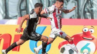 Unión volvió a jugar mal, perdió ante Central Córdoba y se desmorona en la tabla de la zona A