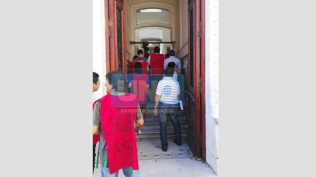 Tras manifestarse en la Secretaría de Trabajo, Sedapper fue convocado por el Gobierno