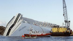 El ex capitán del naufragado Costa Concordia pidió perdón pero no se arrepiente