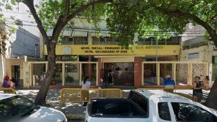 Una gresca entre estudiantes de una escuela de zona sur terminó con un adolescente herido