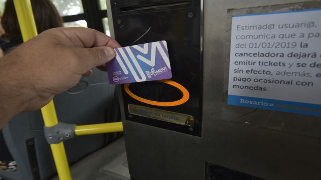 Tarjeta. La inflación repercute en los costos del servicio. Preocupa el pago de los salarios a los choferes.