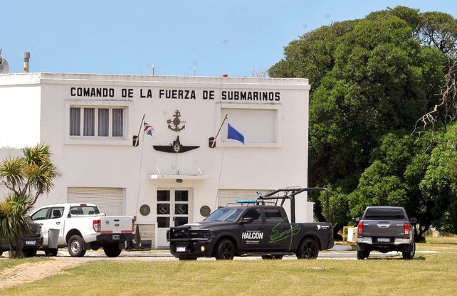 Ayer al mediodía cuando las fuerzas federales se encontraban dentro de la sede militar de la Armada.