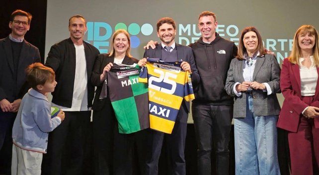 Juan Imhoff y Leo Senatore junto al gobernador Pullaro y la vicegobernadora Scaglia.