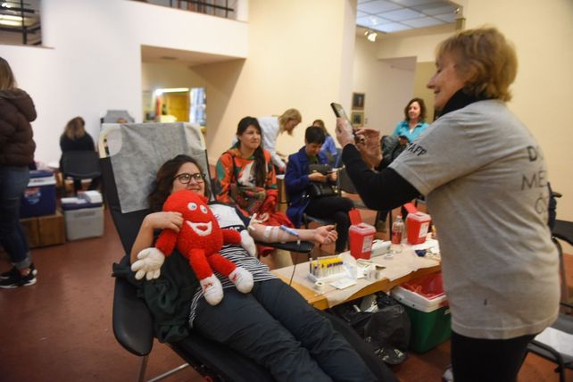 Jornada de donación de sangre por amor al arte en el Museo Castagnino