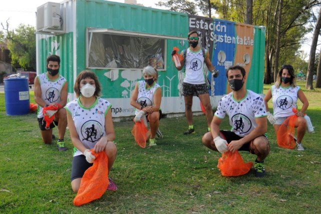 El "plogging" ha cobrado fuerza en Bah&iacute;a Blanca, donde ya se han realizado numerosas actividades, incluso en plena pandemia.&nbsp;