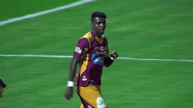 Marco Pérez Murillo hoy es el máximo goleador del fútbol colombiano y eso despertó interés en Arroyito.