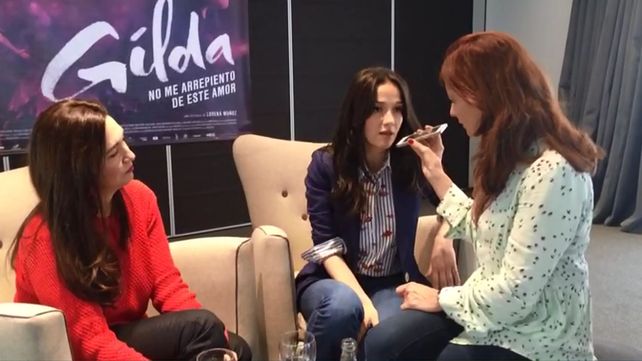 Simpática y elegante, Natalia Oreiro llegó a Rosario y contó la intimidad del rodaje de Gilda