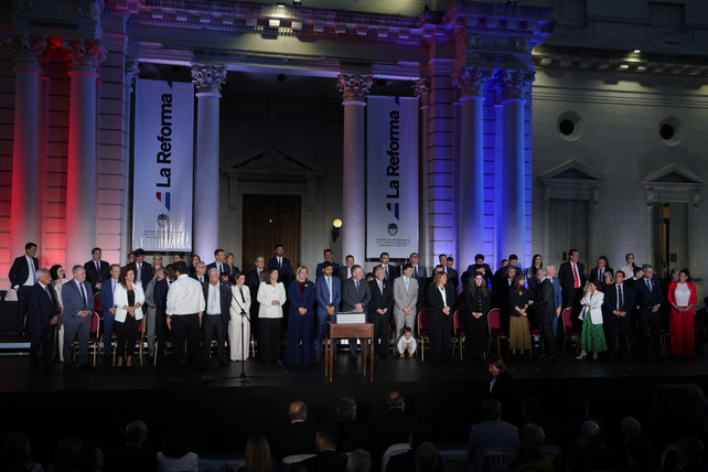 La jura de la nueva Constitución de Santa Fe se realizó el 12 de septiembre de 2025.