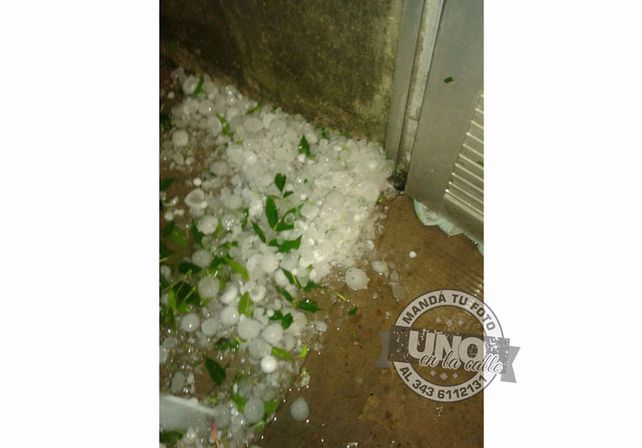 Temporal de granizo y lluvia golpeó a la localidad de Alcaraz