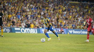 Jaminton Campaz será titular en Central ante Racing.