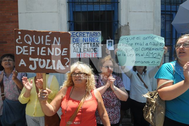 Caso María Julia: nueva protesta por la custodia de la pequeña de 2 años