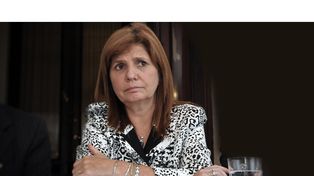 Bullrich viajará a la zona donde capturaron a los prófugos por el triple crimen