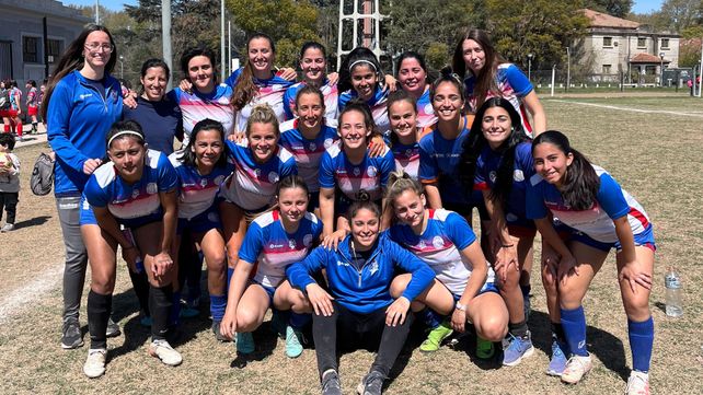 El tricolor está de fiesta. El equipo de Funes logró el ansiado ascenso y en la temporada 2025 jugará en la A.   