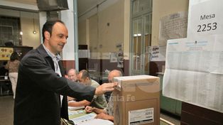 Corral: “Hay que votar con entusiasmo, eligiendo lo mejor para el país”