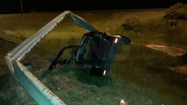 Impactante vuelco en la ruta 168