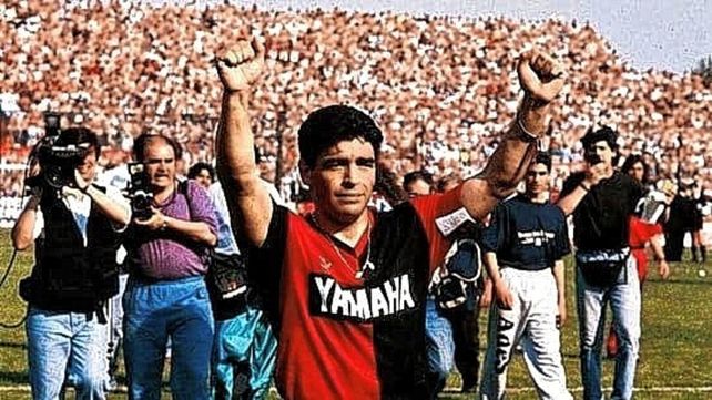 Maradona: a 29 años de su presentación en Newells