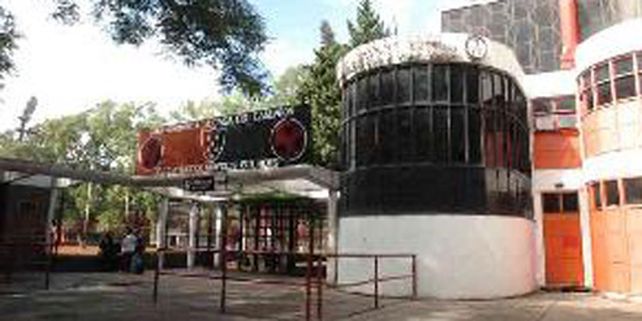 Newells: ceder&iacute;a terrenos al municipio a cambio de construir una nueva tribuna