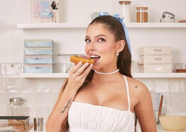 Sofía La Reini Gonet fue denunciada por tomar sol en topless