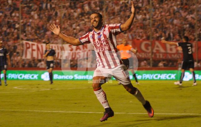 Gamba dejó su huella en Unión y en el historial de la Superliga.