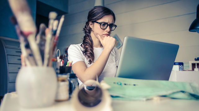 Un 5% más de trabajadores padecieron este año de síndrome de estrés laboral crónico