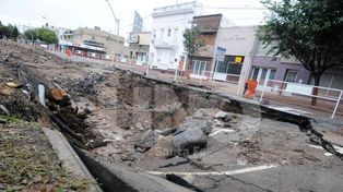 El corte en Bulevar Pellegrini, entre Francia y Urquiza, durará al menos una semana