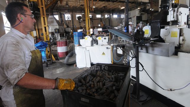 La empresa Bahco abandona la fabricación de herramientas y reduce su planta en Santo Tomé