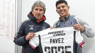 La decisión de Colo Colo tras el interés de Colón por Esteban Pavez