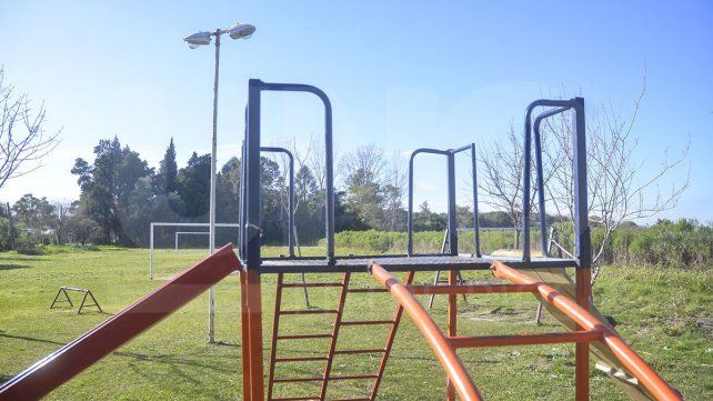 El barrio Las Rosas está muy cerca de avenida Almafuerte de Paraná. La comisión vecinal trabaja para avanzar en obras de infraestructura: cordón cuneta