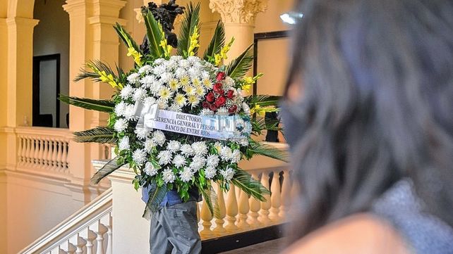 Despidieron a Jorge Busti en el Salón Blanco de Casa de Gobierno