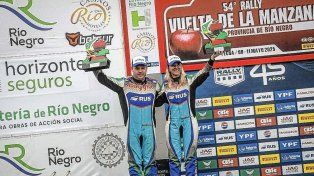 La piloto de Concordia festejó el podio en el Rally de la Vuelta a la Manzana en el Alto Valle de Río Negro.