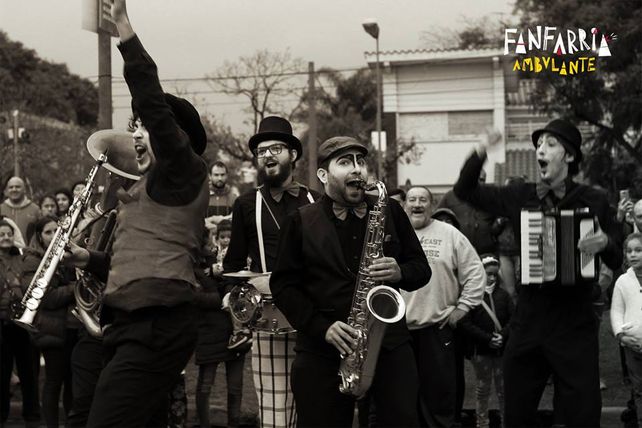 Fanfarria Ambulante arranca la gira Jugando en la Provincia