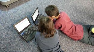 Google le reclama 100 mil euros a un niño por crear una web comercial de música