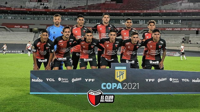 Colón cayó frente a River por 3-2 en el Monumental y perdió el invicto.