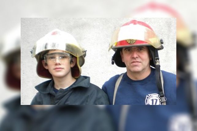 Emotivo mensaje de un hijo a su padre bombero que murió en Barracas
