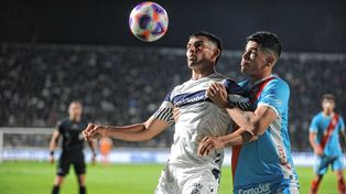 Gimnasia es el nuevo puntero de la Liga Profesional.