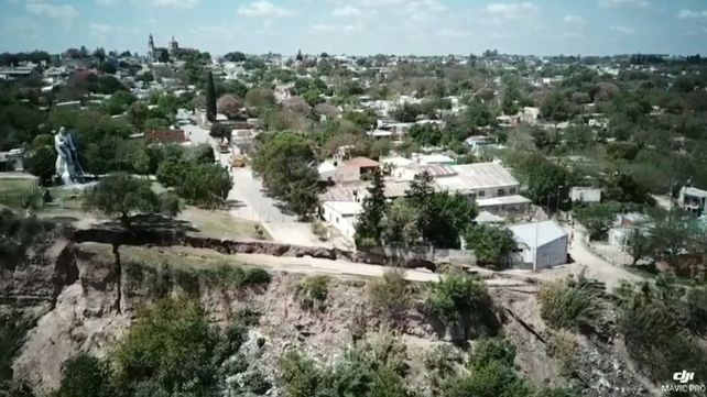 Nuevos deslizamientos en las barrancas de Diamante