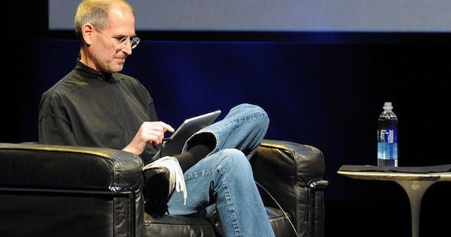 Steve Jobs cumpliría 66 años: un repaso por la vida del mítico fundador de Apple