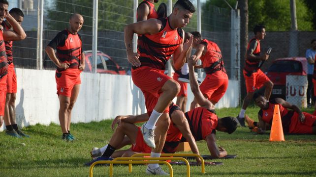 Román Comas presentó síntomas compatible de la enfermedad durante el fin de semana.